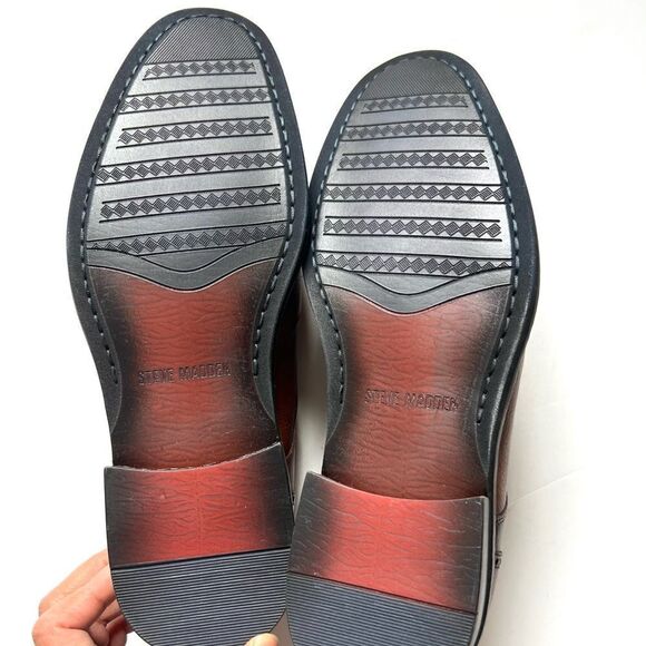 New In Box Steve Madden Bannon Oxford in Cognac - Picture 5 of 7